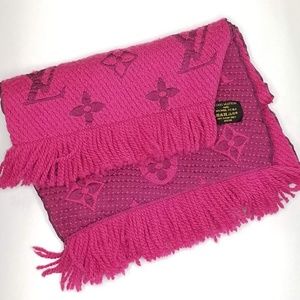 LOUIS VUITTON Wool Silk Logomania Scarf Rubis Pink